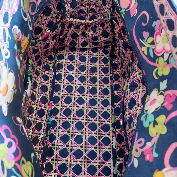 Vera Bradley Get Carried Away Tote Ribbons NWT - Picture 2 of 4